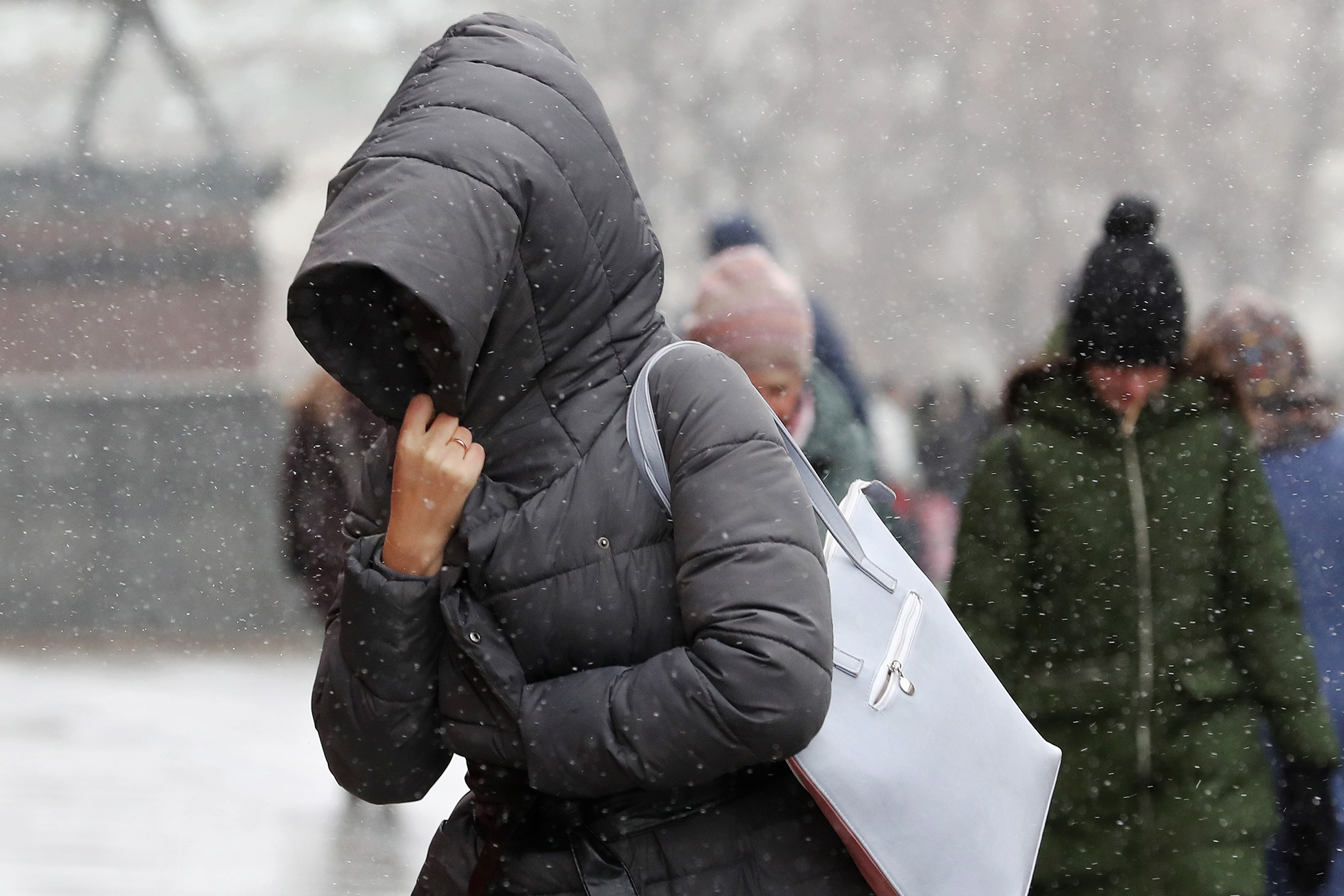 Сегодня на улице сильный мороз. Аномальные Морозы в Москве. Аномальный холод в Москве. Сильный Мороз в Москве. Резко похолодало.